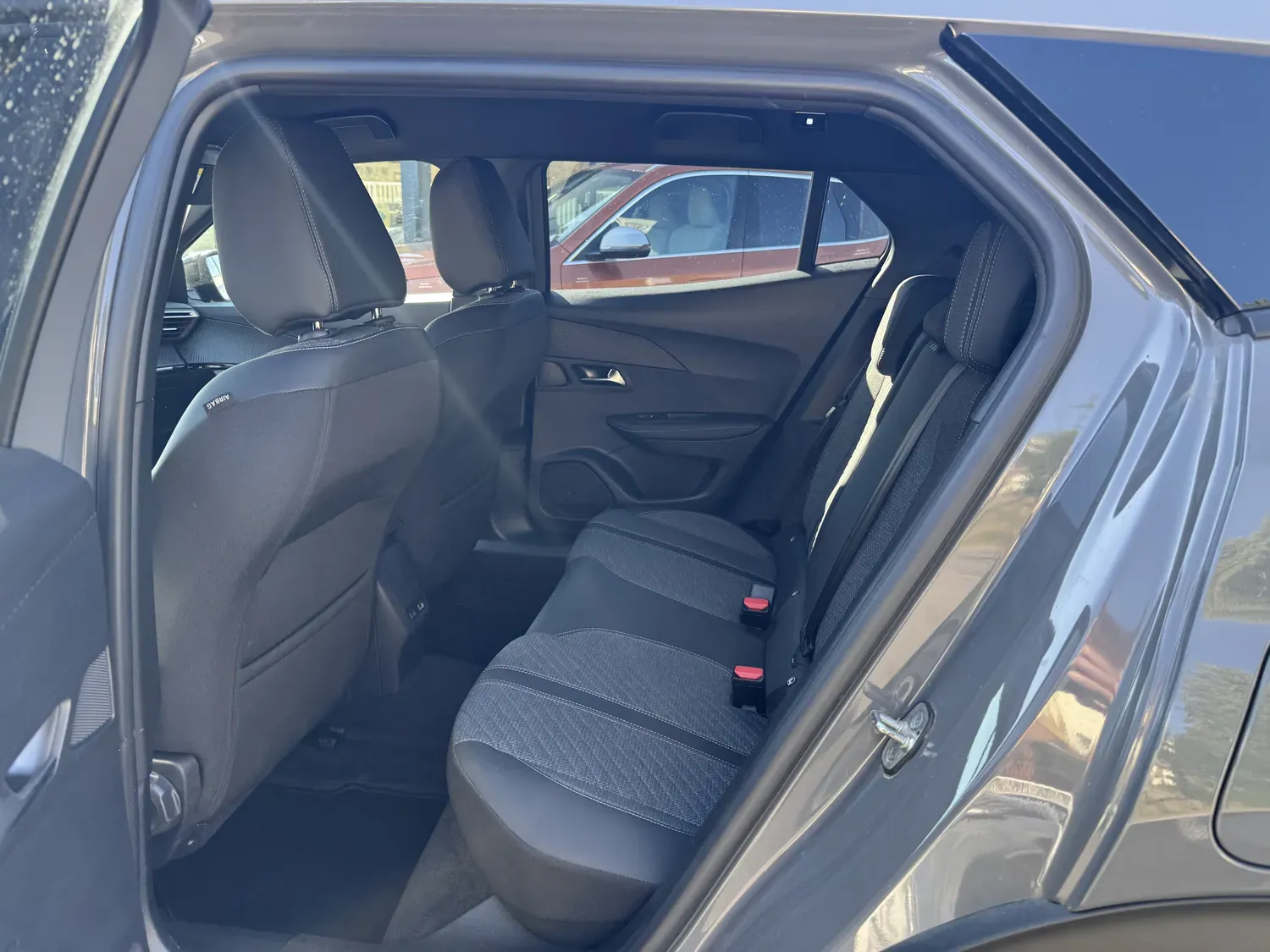 PEUGEOT 2008 1.2 100 ALLURE