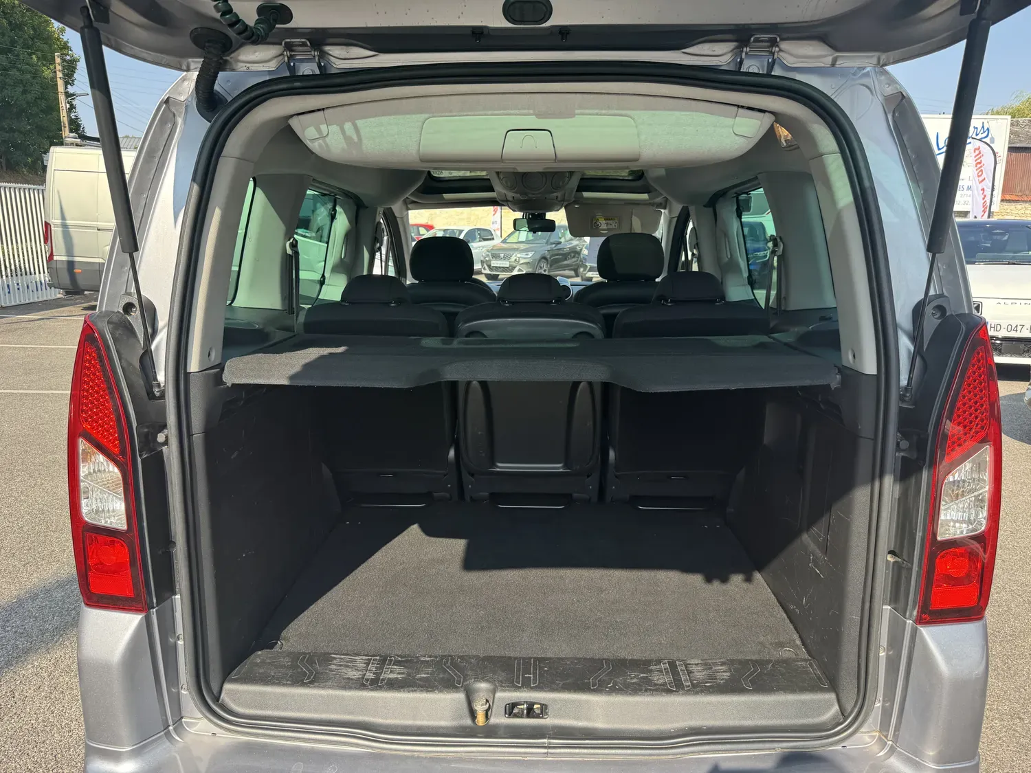 PEUGEOT PARTNER TEPEE 1.6 BLUEHDI 100 S&S OUTDOOR