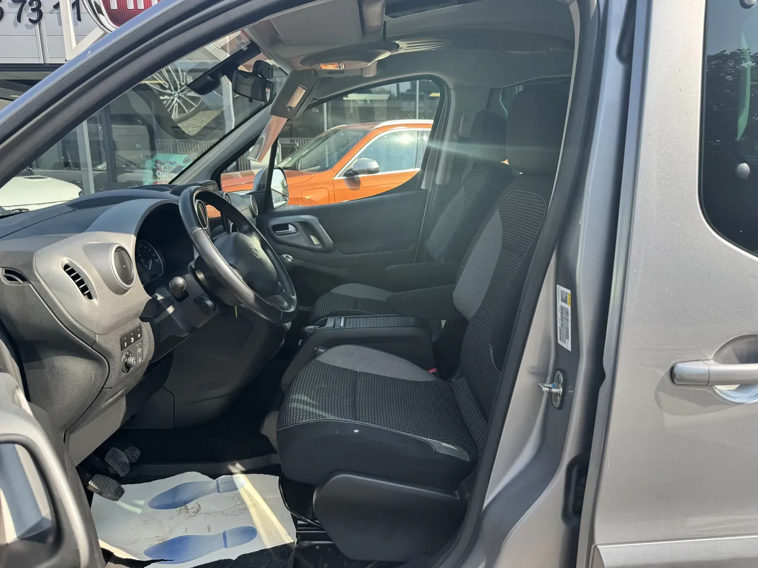 PEUGEOT PARTNER TEPEE 1.6 BLUEHDI 100 S&S OUTDOOR