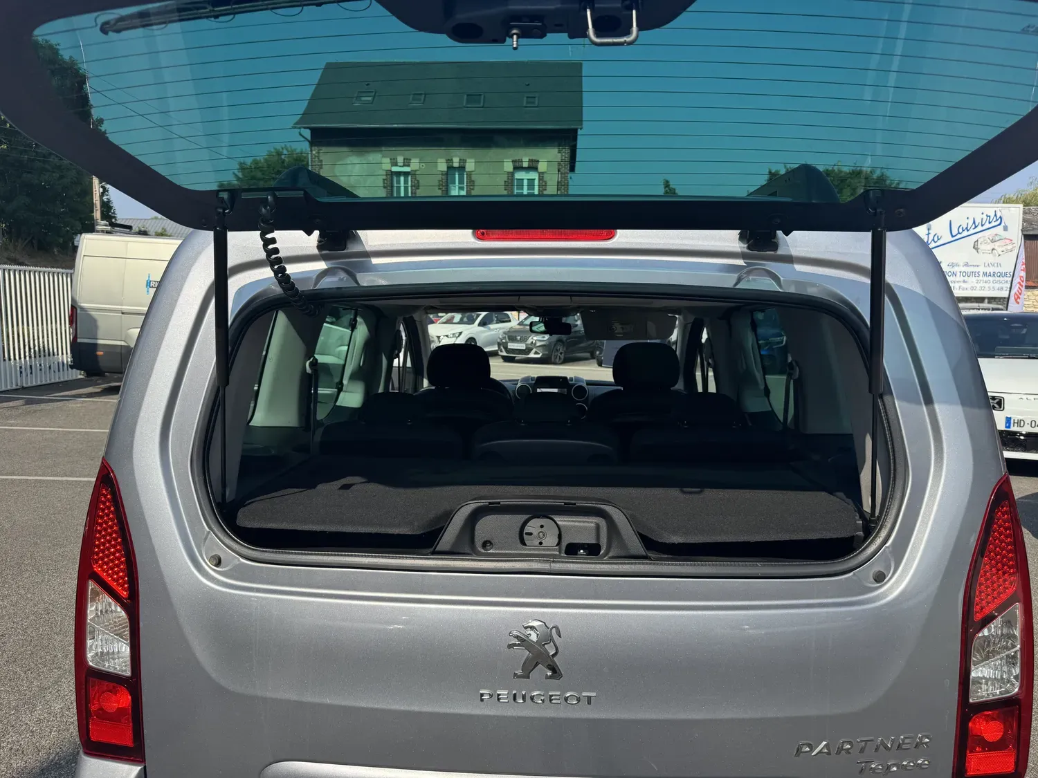PEUGEOT PARTNER TEPEE 1.6 BLUEHDI 100 S&S OUTDOOR