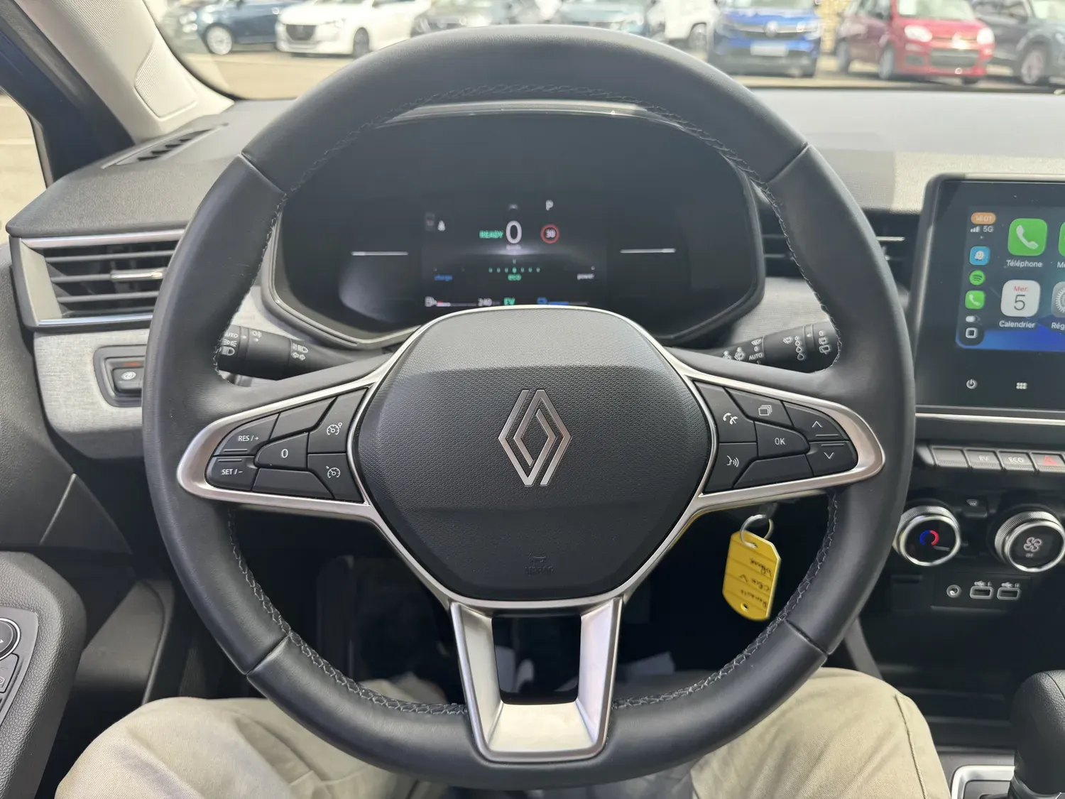 RENAULT CLIO V 1.6 E-TECH FULL HYBRID 145 EVOLUTION