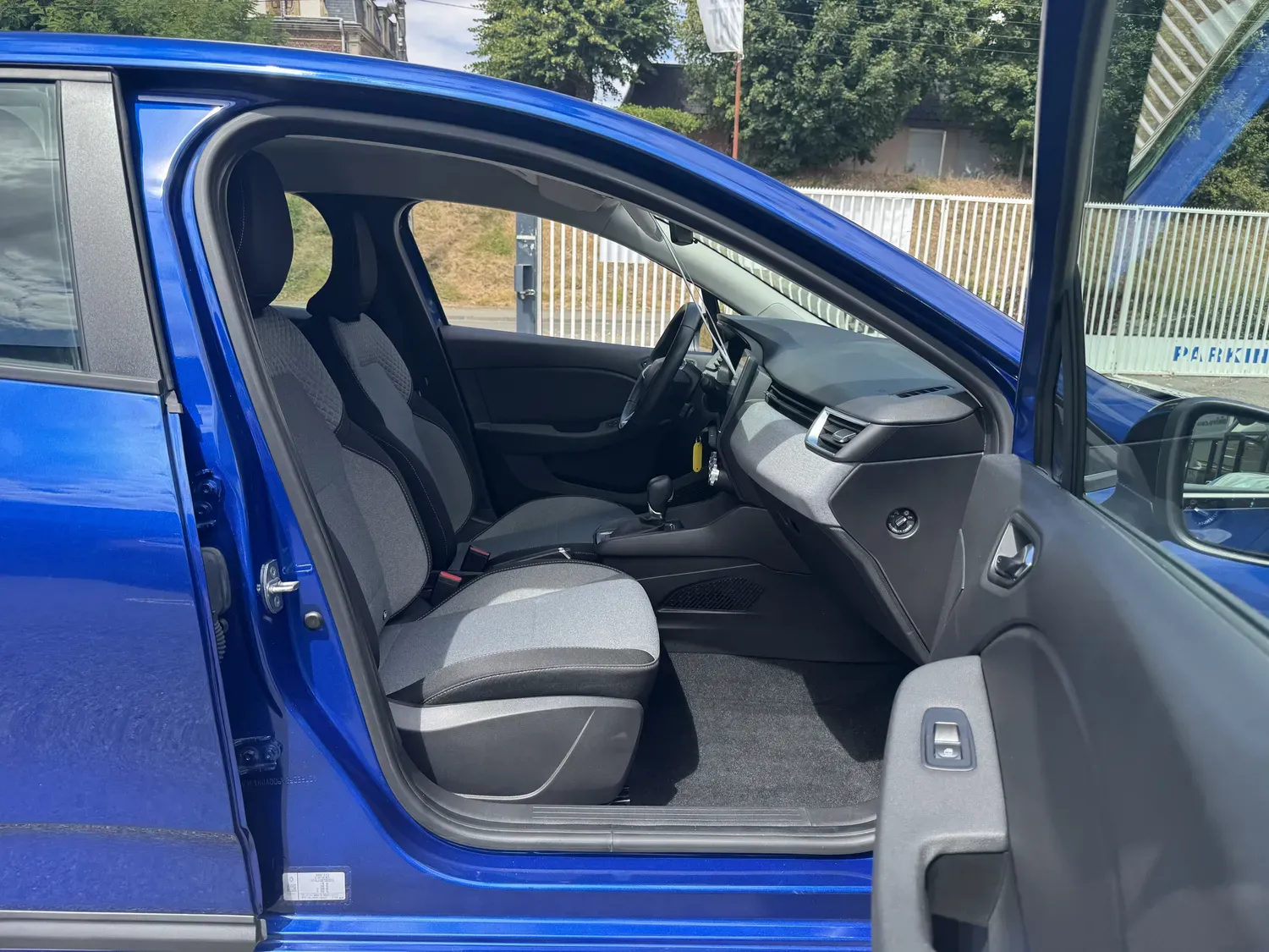 RENAULT CLIO V 1.6 E-TECH FULL HYBRID 145 EVOLUTION