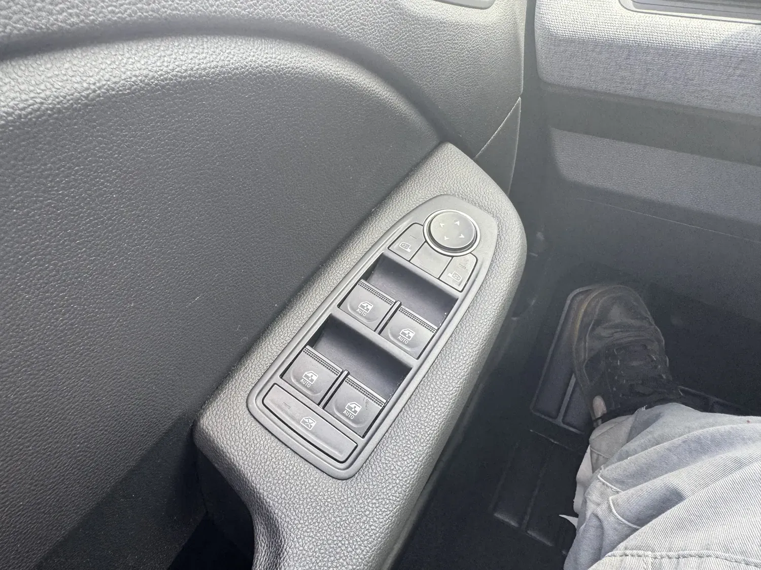 RENAULT CLIO V 1.6 E-TECH FULL HYBRID 145 EVOLUTION