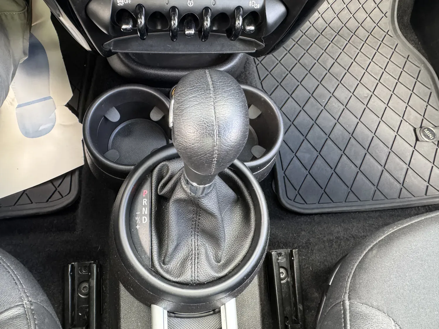 MINI COUNTRYMAN PACK CHILI