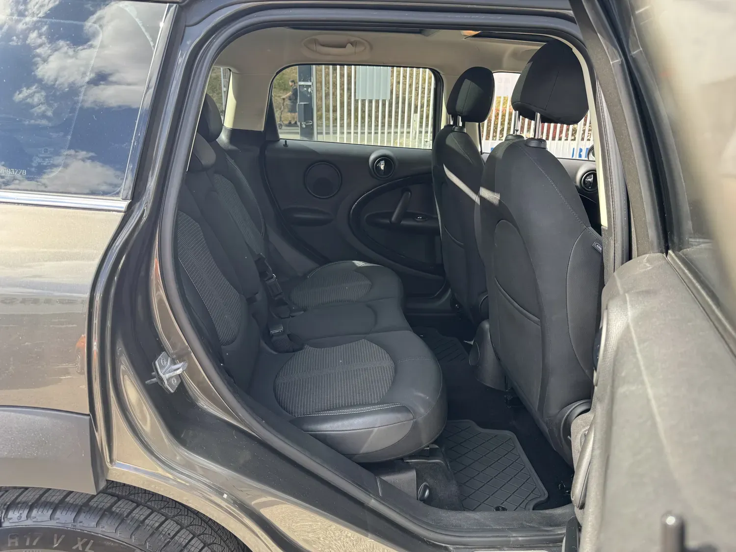 MINI COUNTRYMAN PACK CHILI