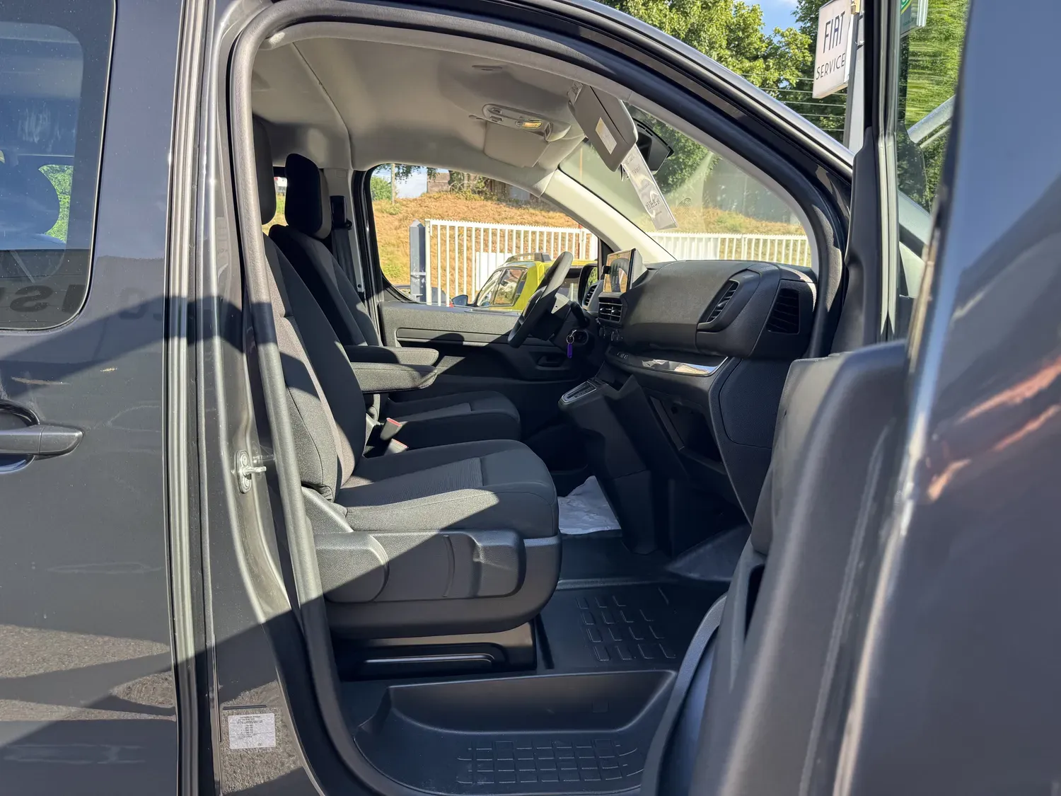 CITROEN JUMPY CABINE APPROFONDIE 