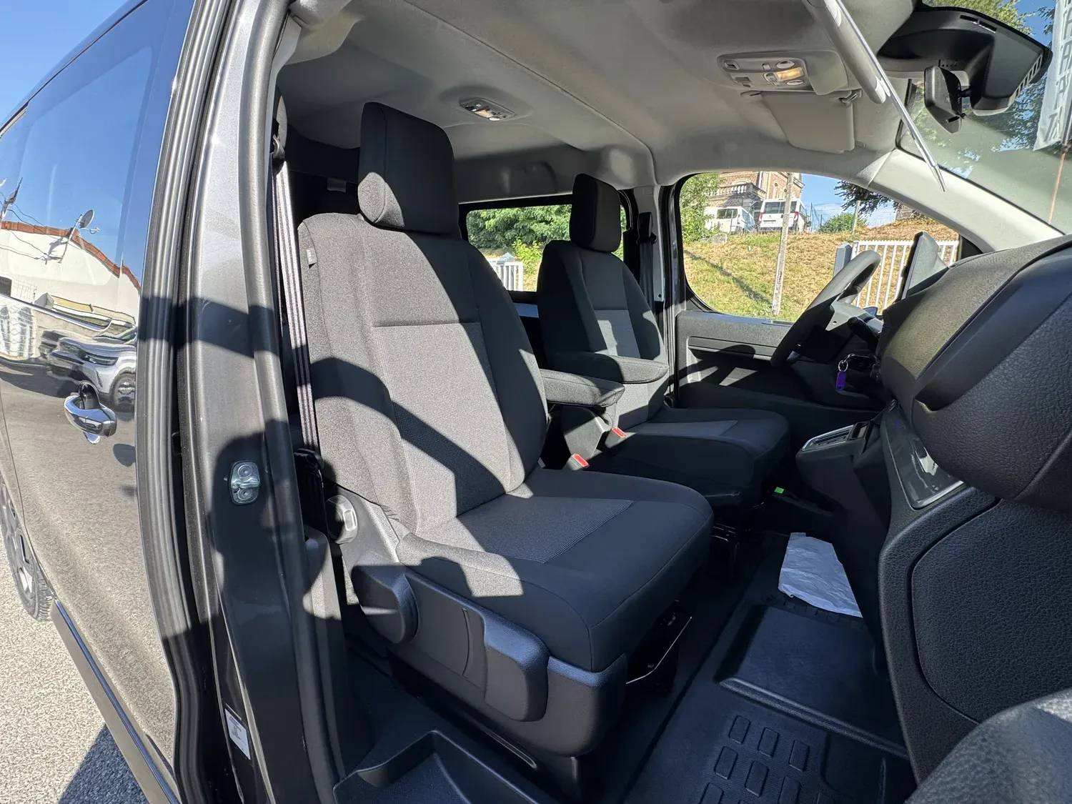 CITROEN JUMPY CABINE APPROFONDIE 