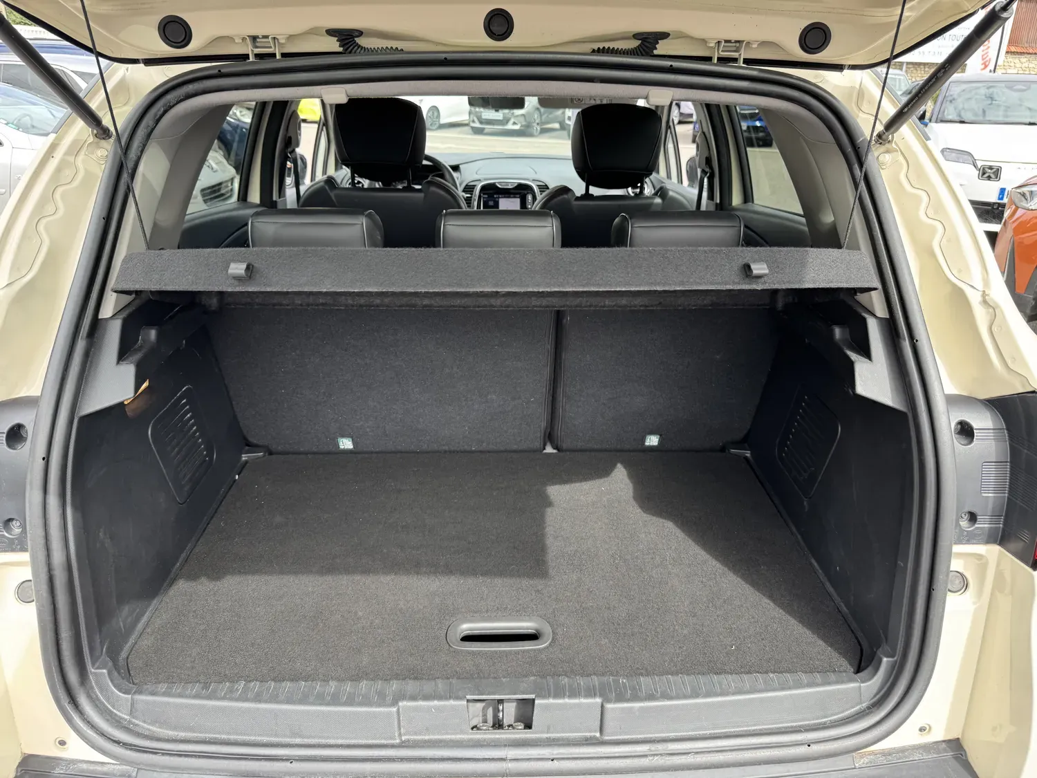 RENAULT CAPTUR 1.2 TCE 120 ENERGY INTENS EDC
