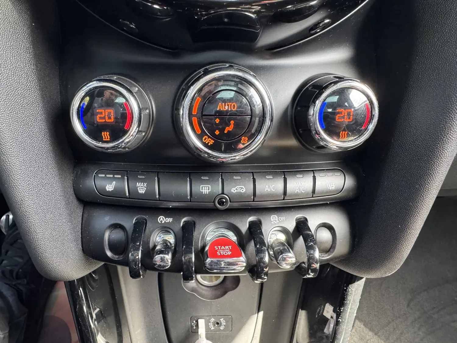 MINI III (F56) 2.0 231 JCW BVA8 3P