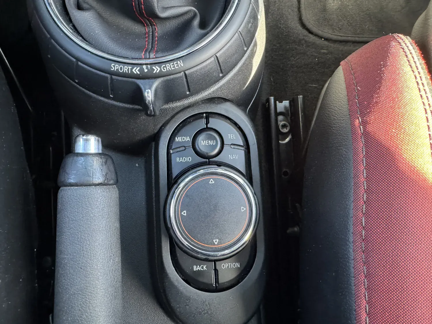 MINI III (F56) 2.0 231 JCW BVA8 3P