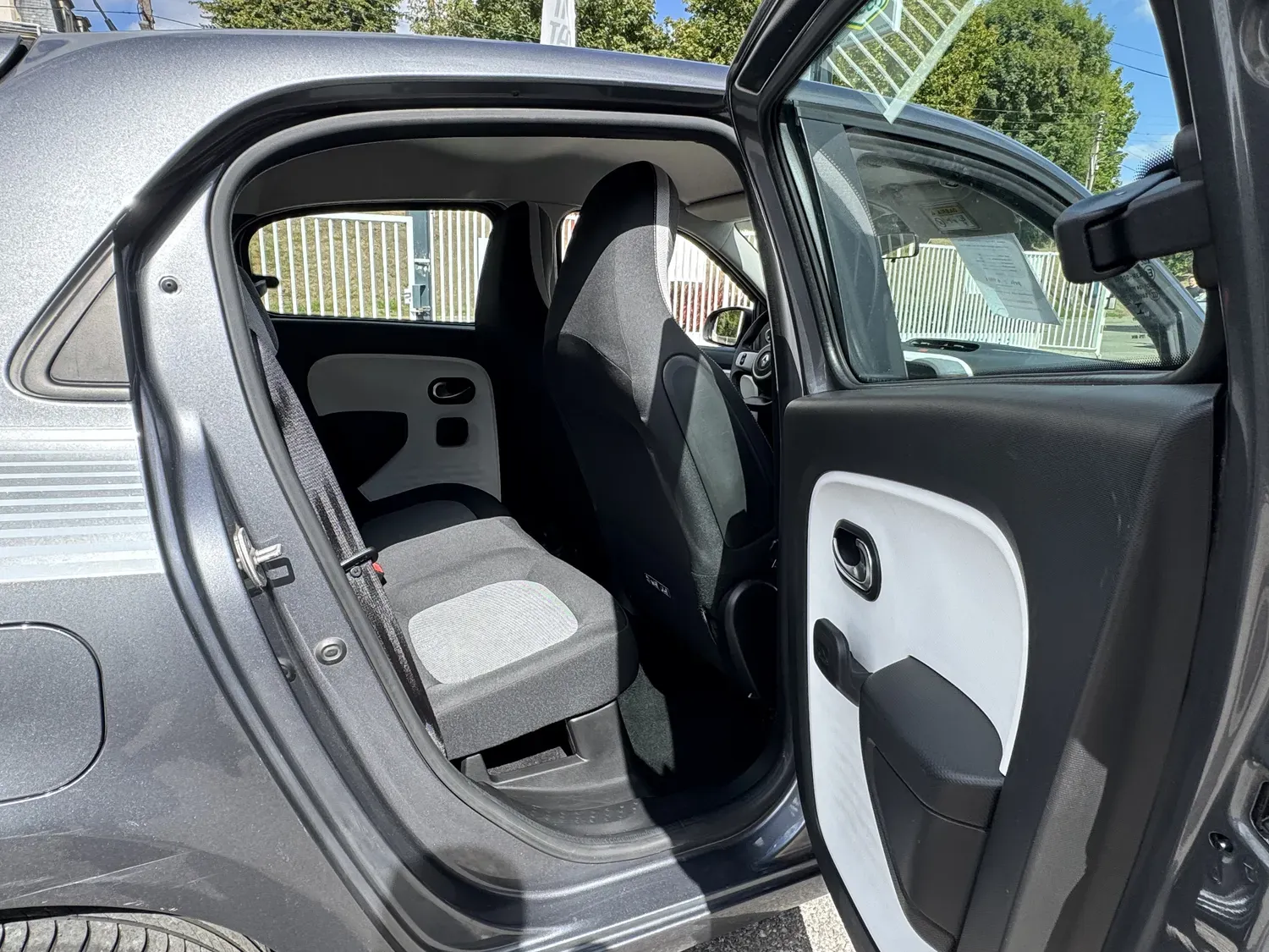 RENAULT TWINGO 0.9 TCE 90 ENERGY LIMITED