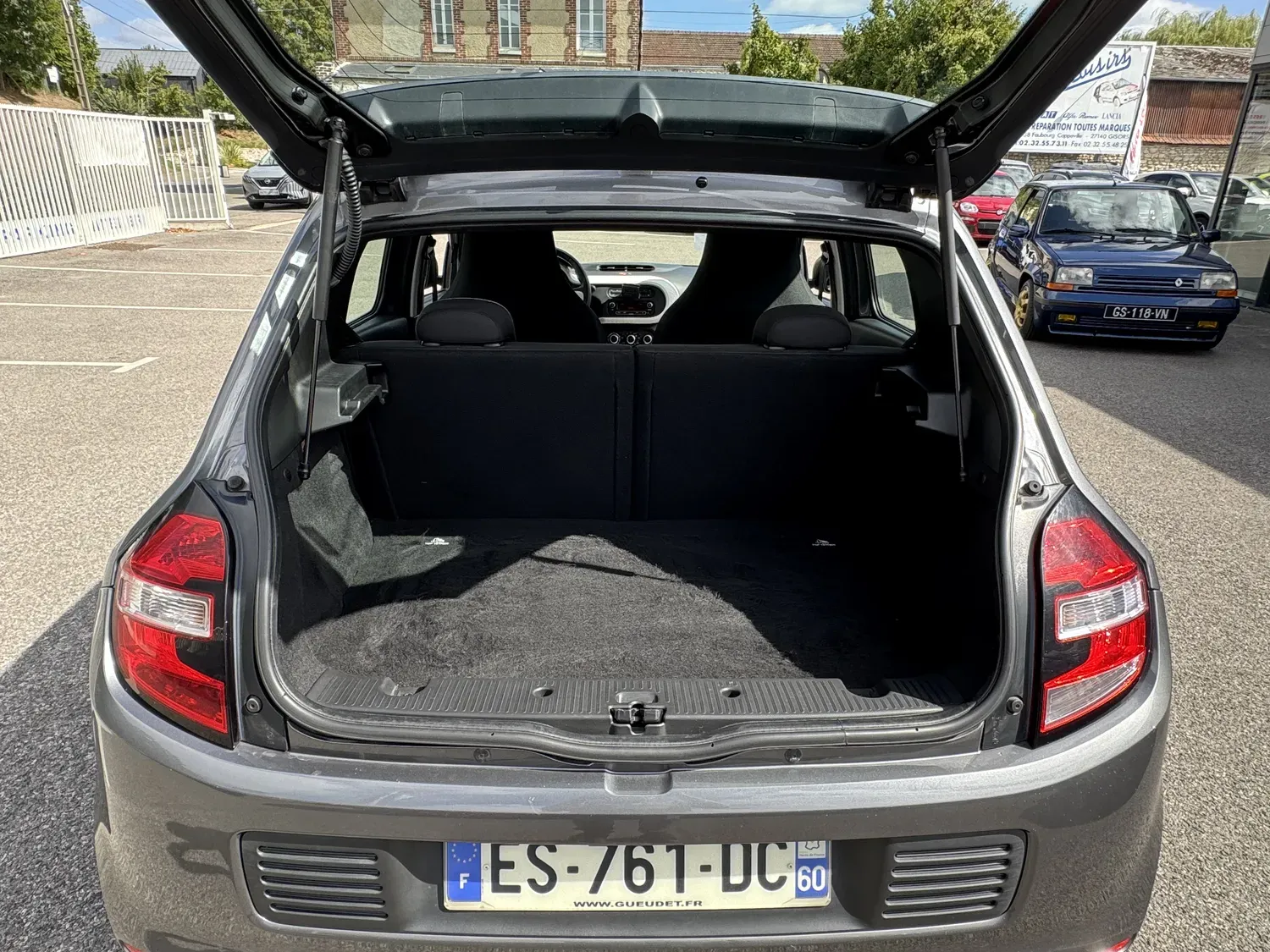 RENAULT TWINGO 0.9 TCE 90 ENERGY LIMITED