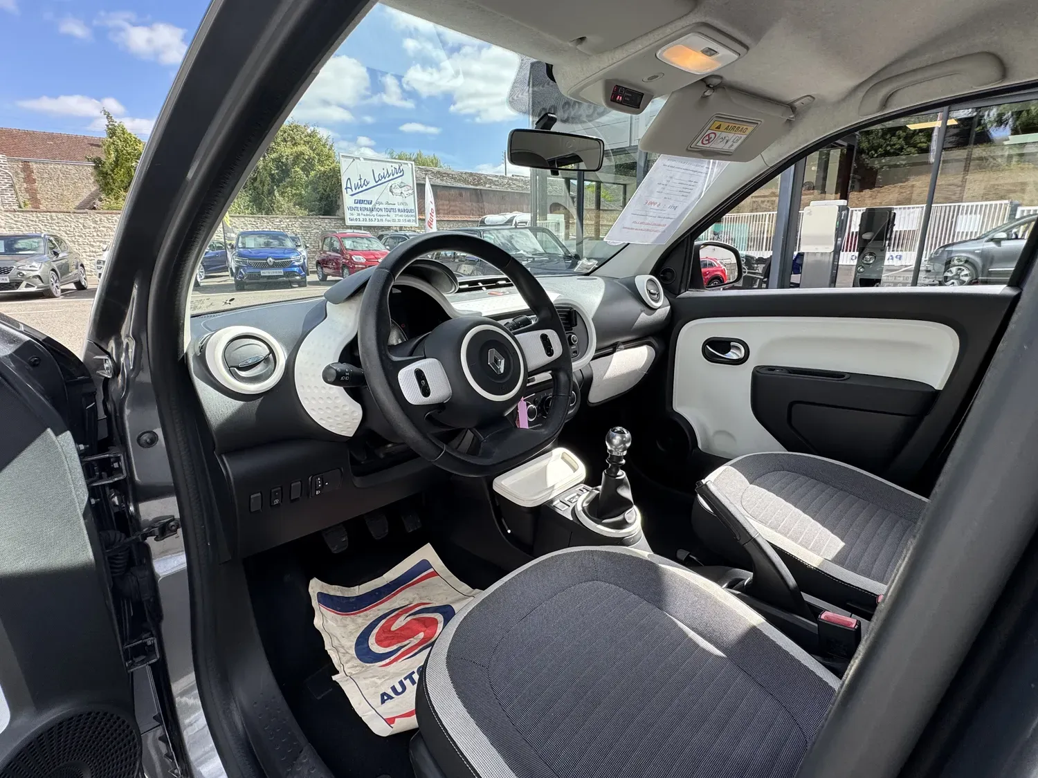 RENAULT TWINGO 0.9 TCE 90 ENERGY LIMITED