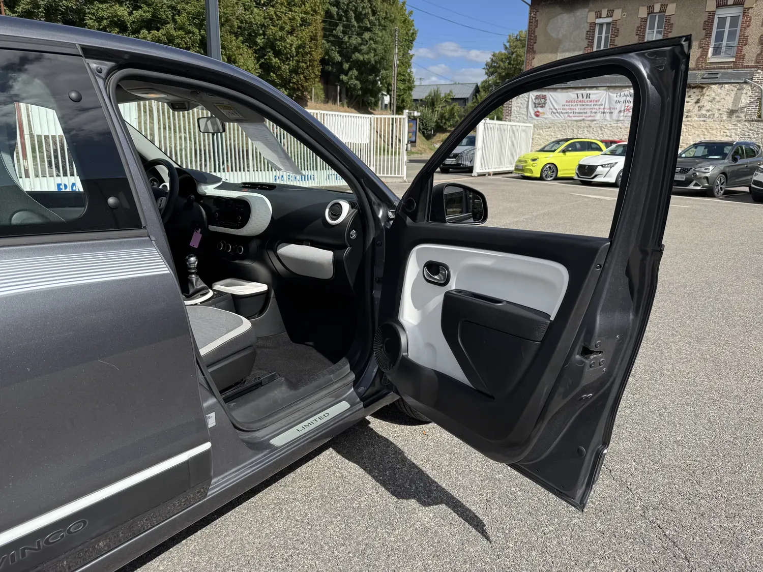 RENAULT TWINGO 0.9 TCE 90 ENERGY LIMITED