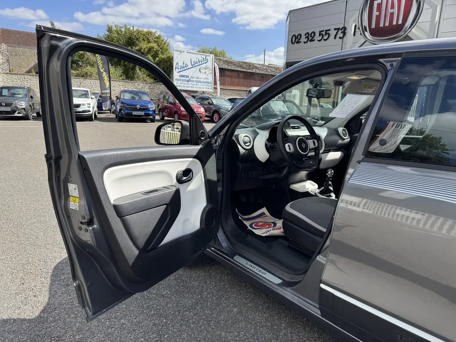 RENAULT TWINGO 0.9 TCE 90 ENERGY LIMITED
