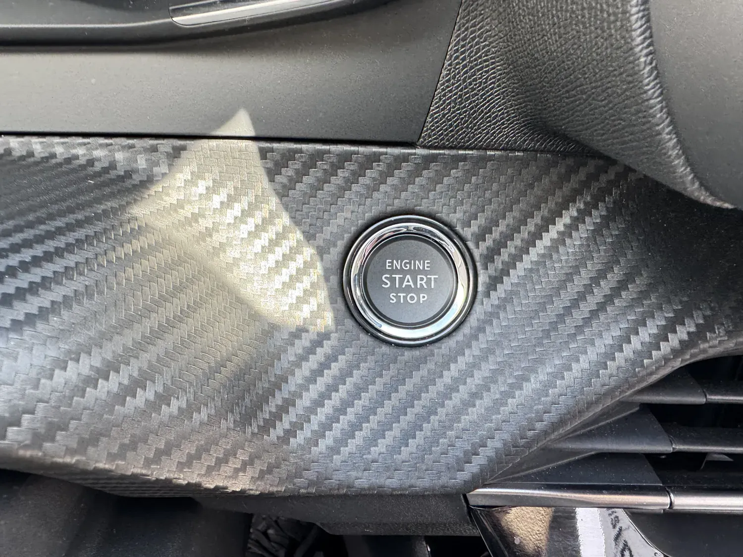 PEUGEOT 208 1.2 100 ALLURE PACK