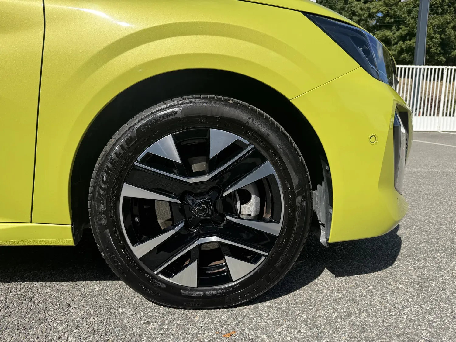 PEUGEOT 208 1.2 100 ALLURE PACK