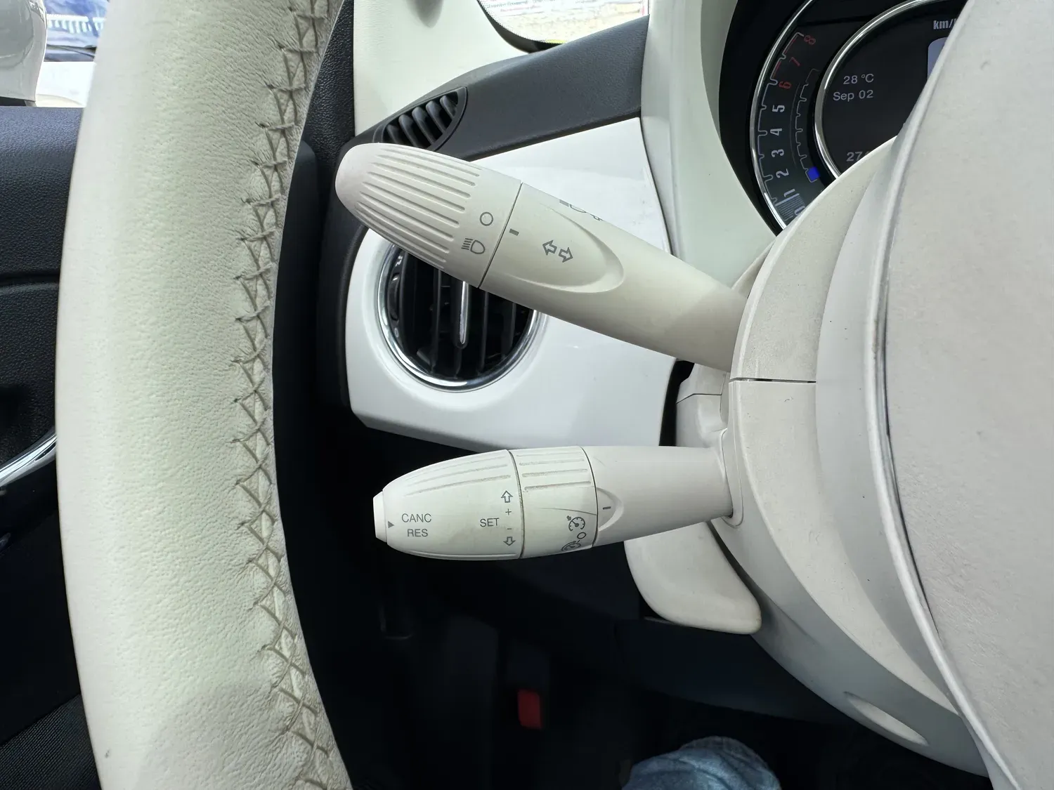 FIAT 500 1.2 8V 69 LOUNGE