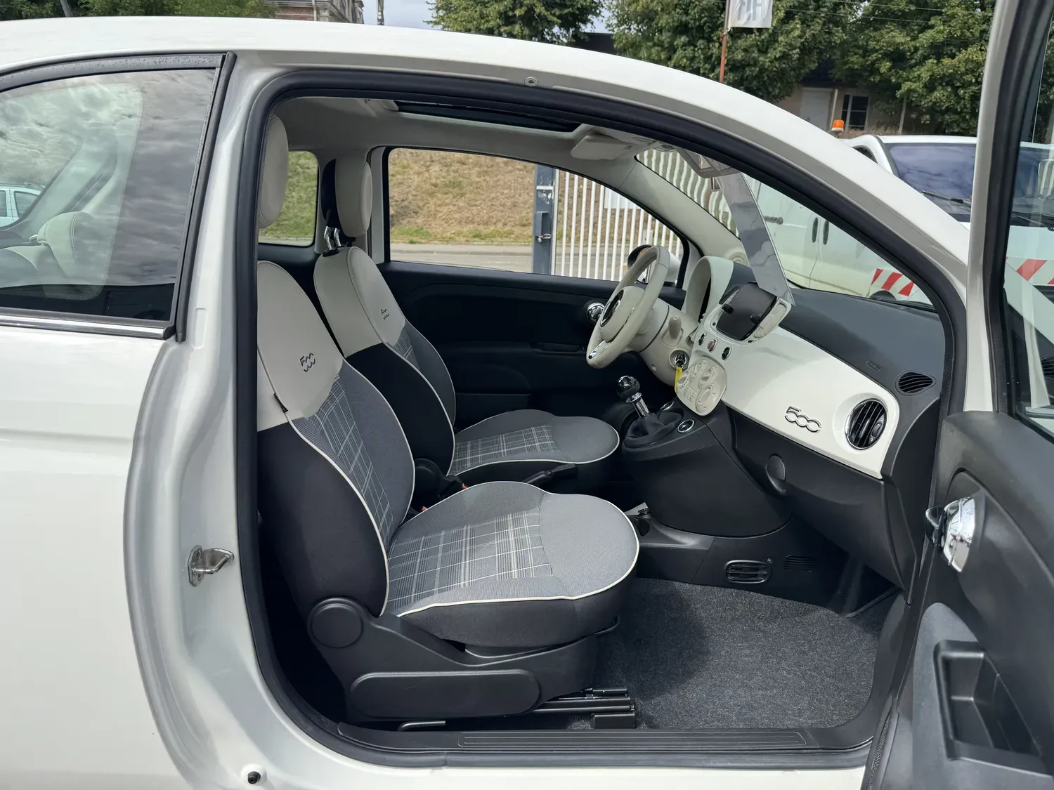 FIAT 500 1.2 8V 69 LOUNGE