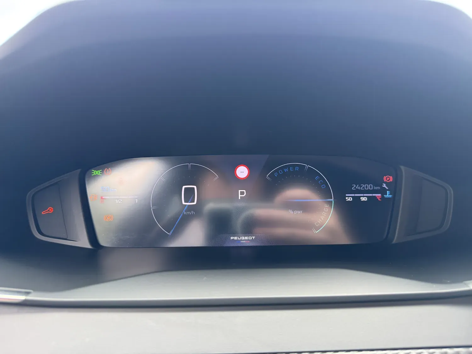 PEUGEOT 2008 II 1.2 HYBRID 145 ALLURE E-DCS6