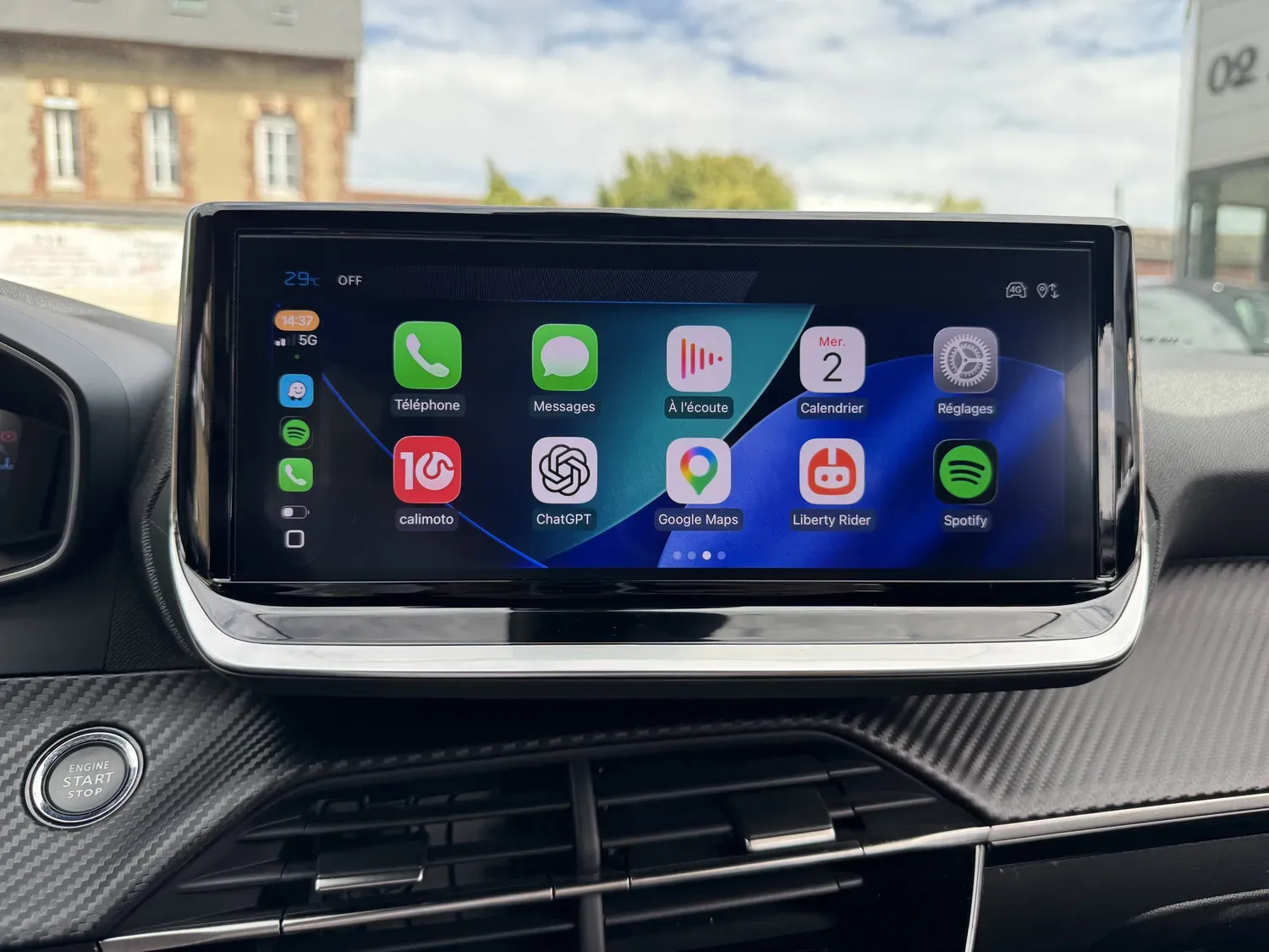 PEUGEOT 2008 II 1.2 HYBRID 145 ALLURE E-DCS6
