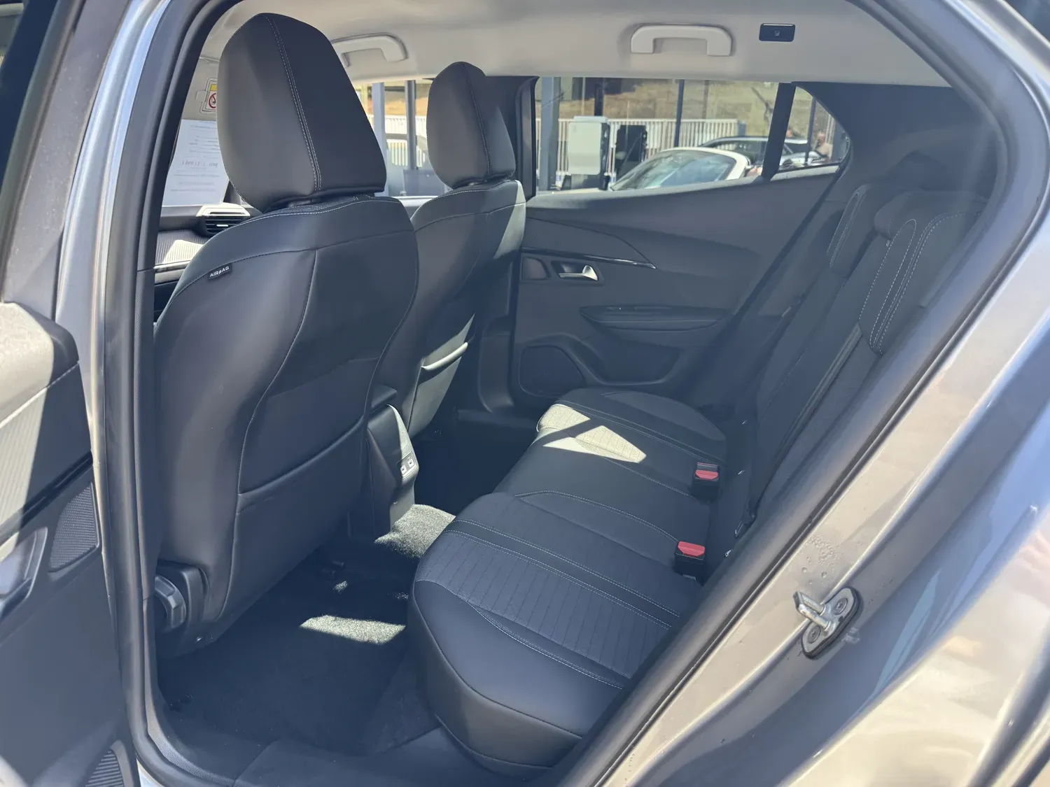 PEUGEOT 2008 II 1.2  130 cv ALLURE BOITE 6 