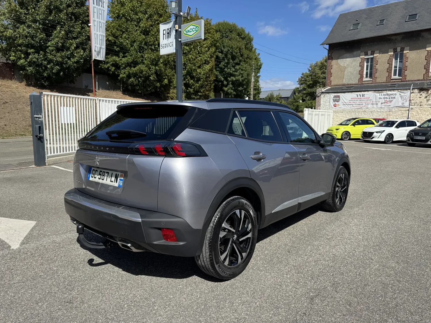 PEUGEOT 2008 II 1.2  130 cv ALLURE BOITE 6 