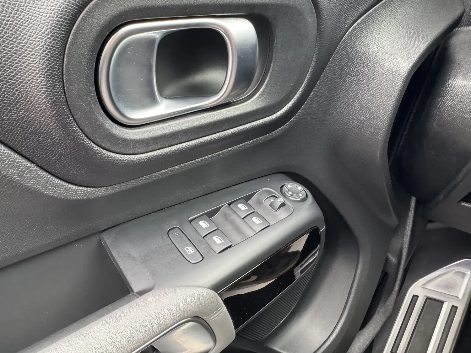 CITROEN C5 AIRCROSS 1.6 THP 180 SHINE PACK EAT8