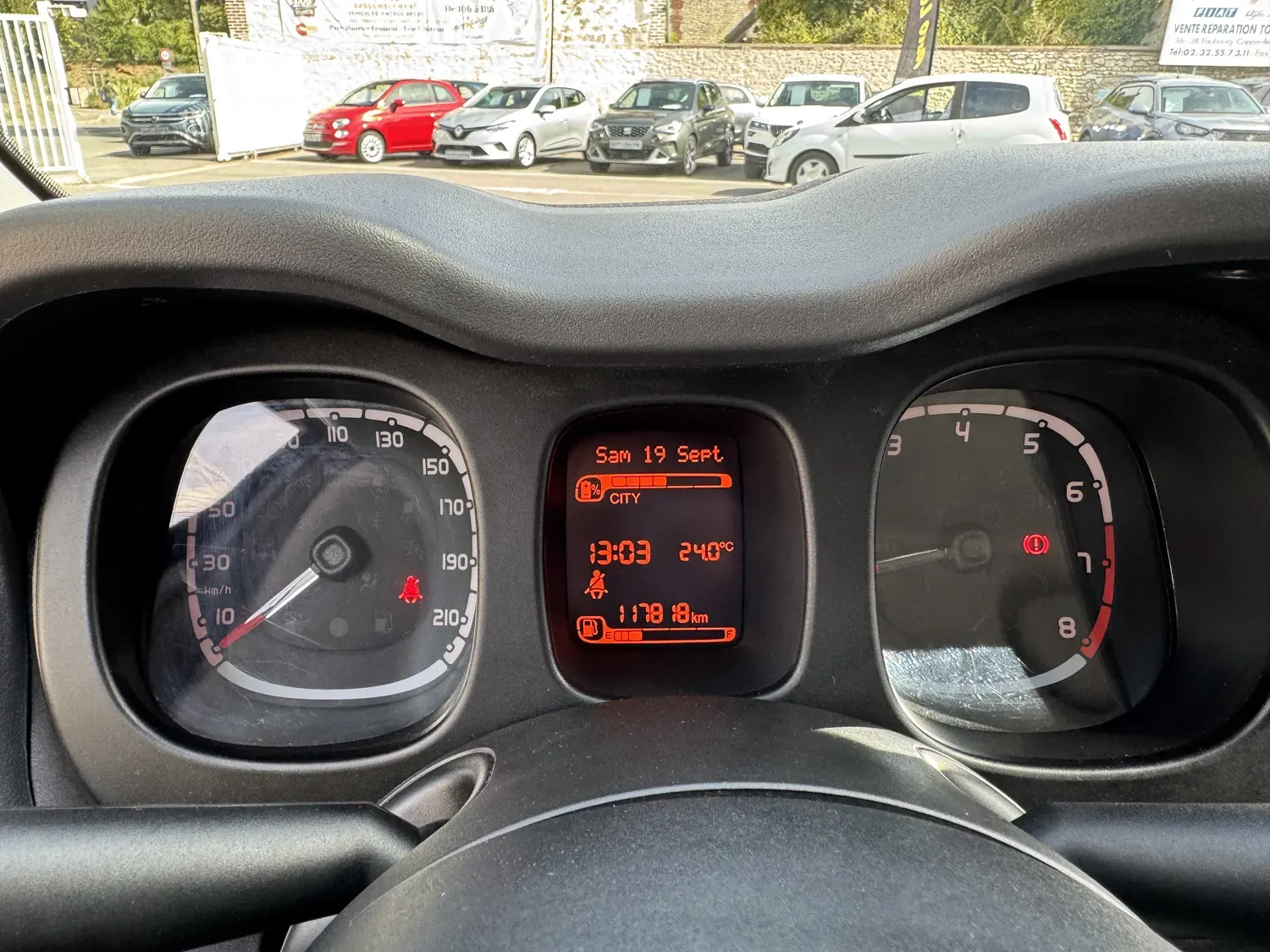 FIAT PANDA 1.0 70 HYBRID CITY CROSS ELYSIA