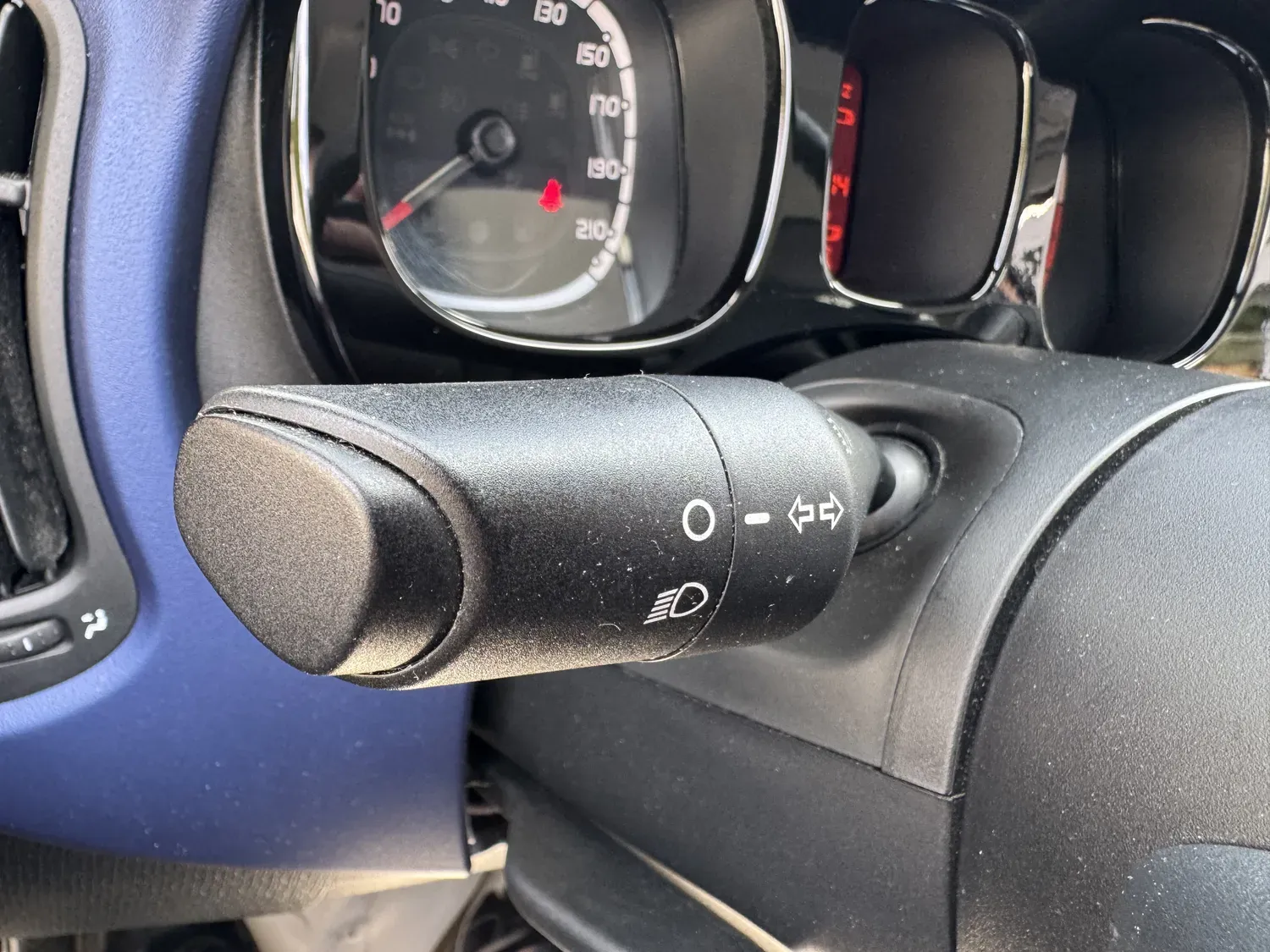 FIAT PANDA 1.2 8V 69 LOUNGE