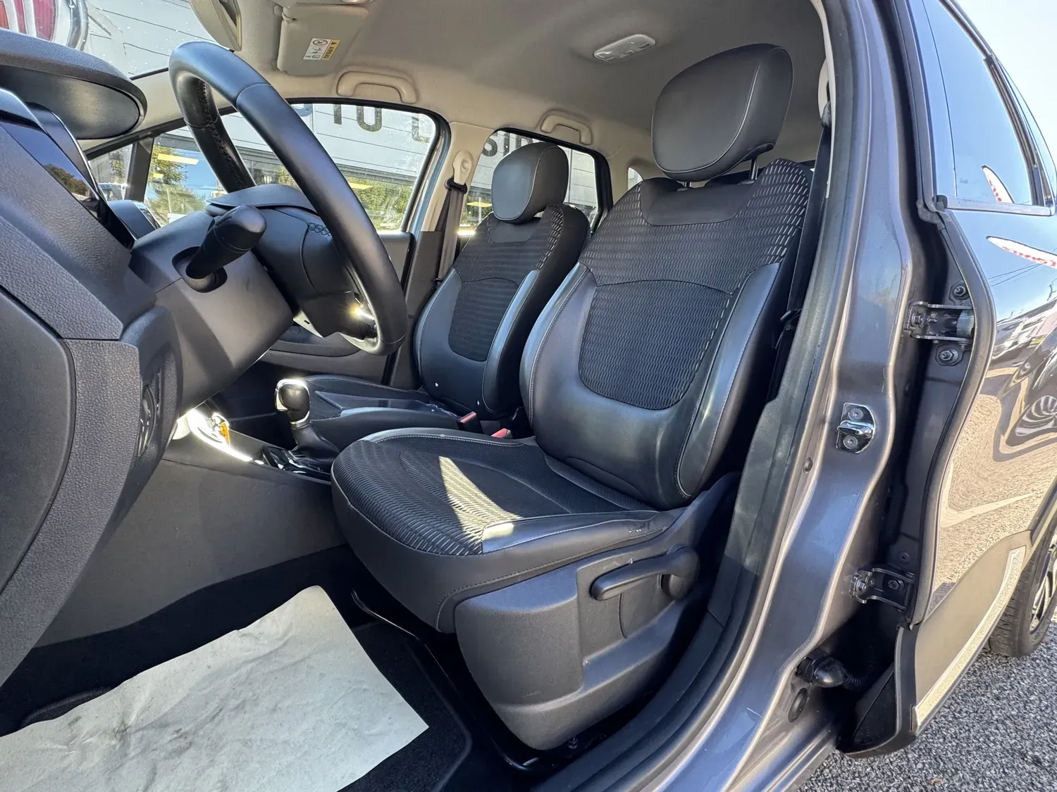 RENAULT CAPTUR ENERGY INTENS