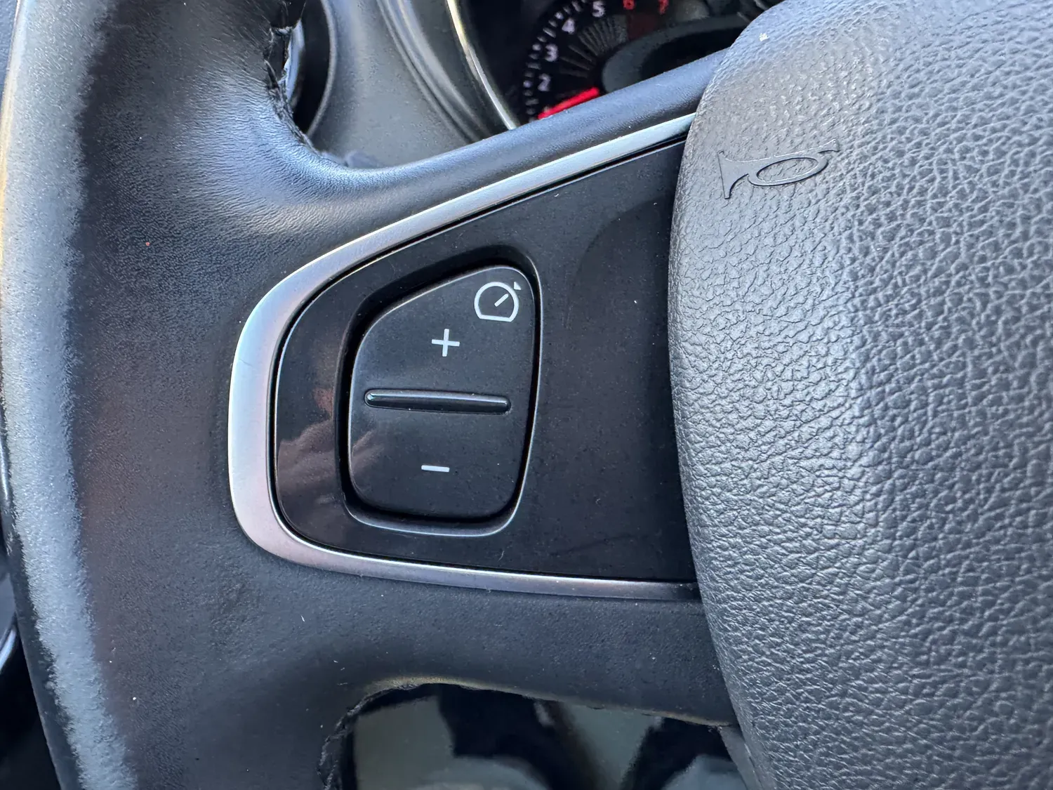 RENAULT CAPTUR ENERGY INTENS