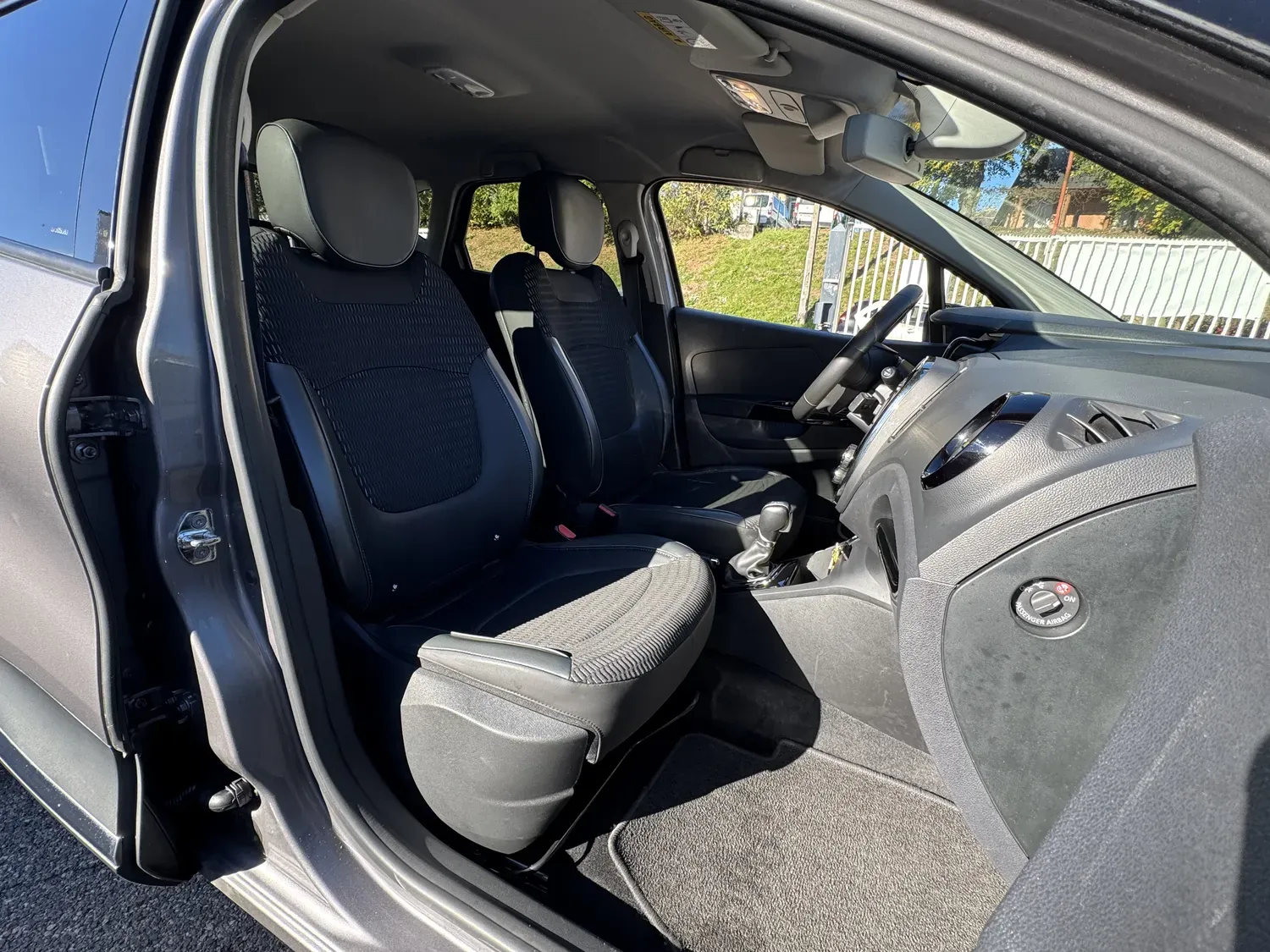 RENAULT CAPTUR ENERGY INTENS